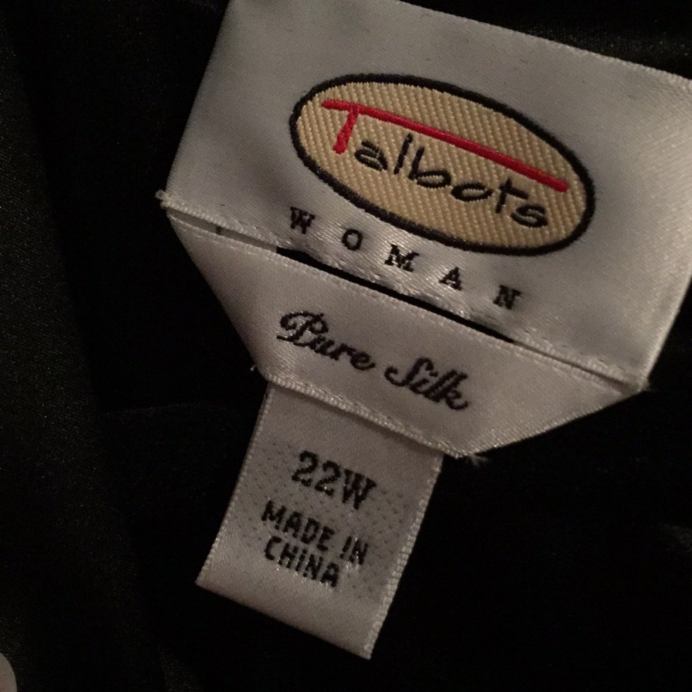 Talbots Black Sleeveless Blouse - Picture 2 of 4